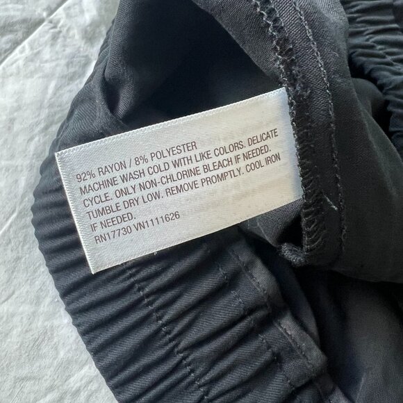 A New Day Black Straight Leg Trouser XL - NEVER WORN - Picture 2 of 6